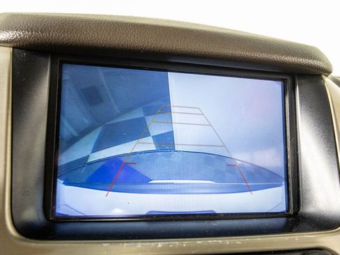 Used 2019 GMC Yukon XL Denali w/ Denali Ultimate Package image 23