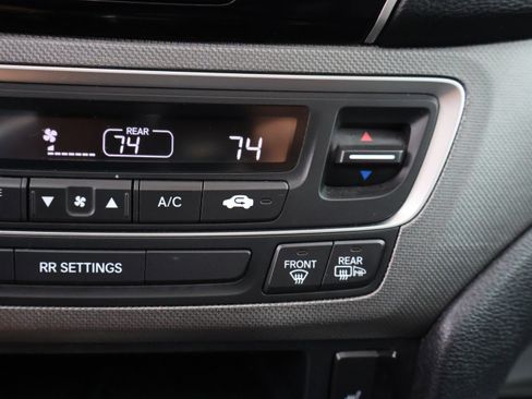 Used 2023 Honda Ridgeline RTL-E image 32