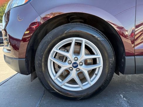 Used 2021 Ford Edge SEL image 28