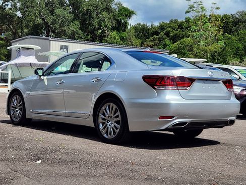 Used 2013 Lexus LS 460 Luxury image 4