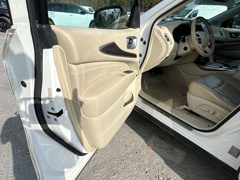 Used 2013 INFINITI JX35 FWD w/ Premium Pkg image 14