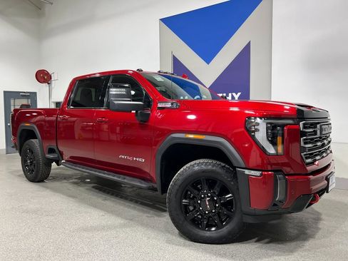 Used 2024 GMC Sierra 2500 AT4 w/ AT4 Premium Plus Package image 2