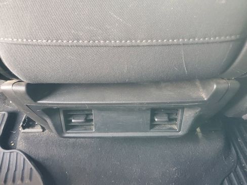 Used 2020 Chevrolet Silverado 1500 LT w/ Trailering Package image 15