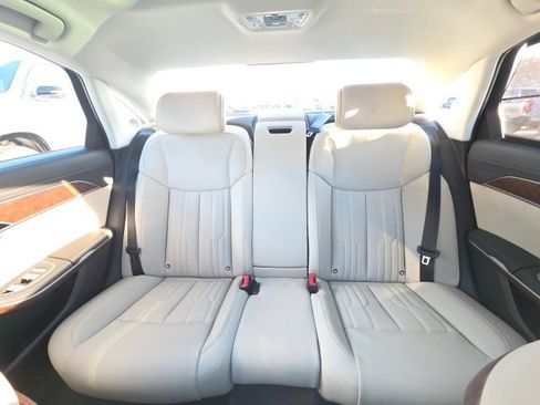 Used 2024 Audi A8 L 3.0T image 30