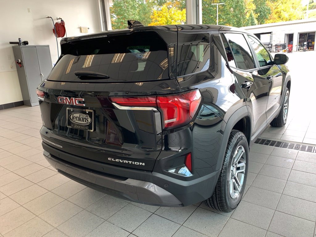 Used 2026 GMC Terrain Elevation AWD/4WD image 15