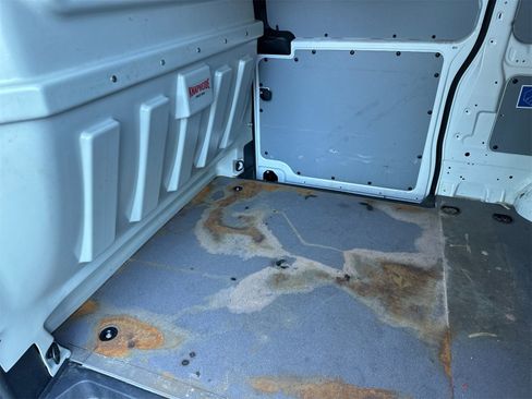 Used 2022 Mercedes-Benz Metris Cargo image 12