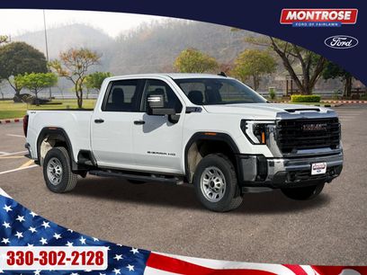 Used 2024 GMC Sierra 2500 Pro w/ Convenience Package