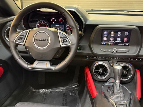 Used 2023 Chevrolet Camaro LT w/ Redline Edition RWD image 4