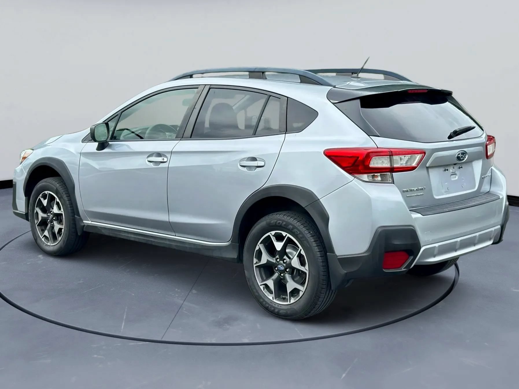 Used 2019 Subaru Crosstrek 2.0i AWD/4WD image 4