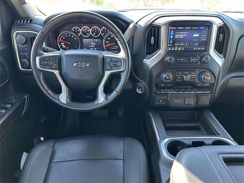 Used 2021 Chevrolet Silverado 1500 LT Trail Boss w/ Convenience Package II image 8