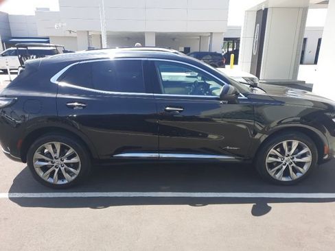 Used 2023 Buick Envision Avenir AWD/4WD image 2