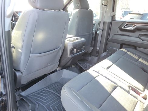 Used 2023 Chevrolet Silverado 1500 RST image 10