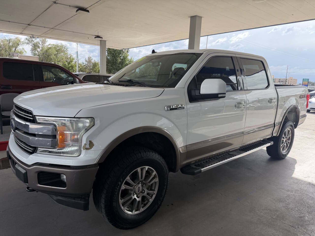 Used 2019 Ford F150 Lariat w/ Equipment Group 501A Mid AWD/4WD image 3