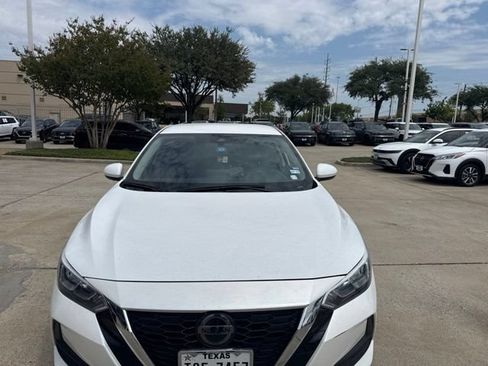 Used 2023 Nissan Sentra SV w/ All-Weather Package FWD image 2