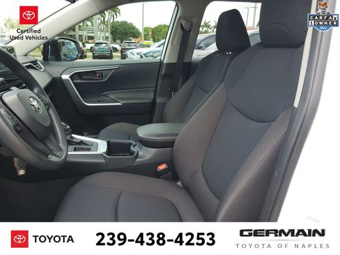 Certified 2025 Toyota RAV4 LE FWD image 20