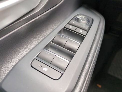 Used 2025 Toyota Grand Highlander FWD image 28