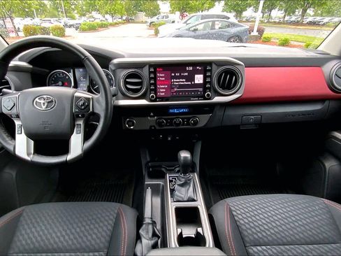 Used 2023 Toyota Tacoma SR5 RWD image 15