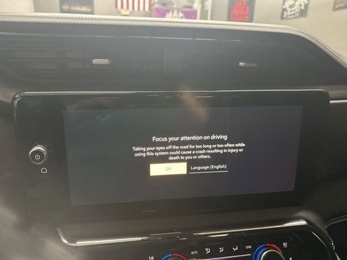 Used 2023 GMC Sierra 1500 AT4X AWD/4WD image 12
