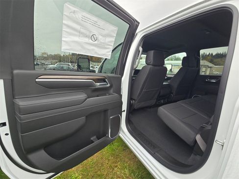 New 2026 Chevrolet Silverado 2500 LT image 10