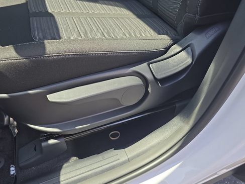 New 2026 Kia Sorento LX FWD image 20