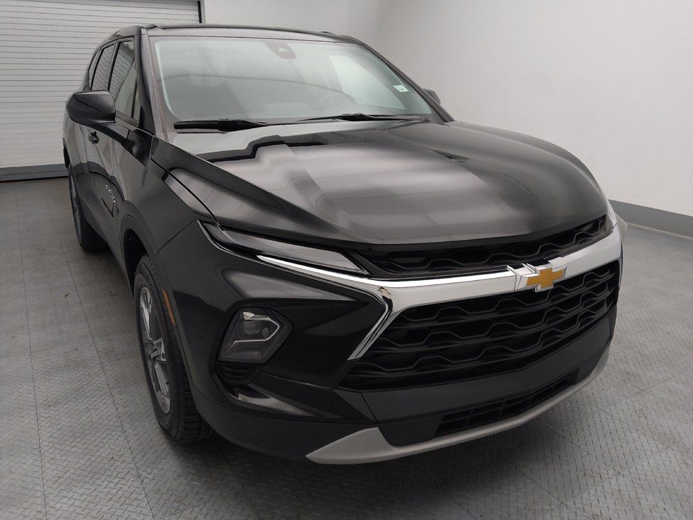 Used 2025 Chevrolet Blazer LT FWD image 14