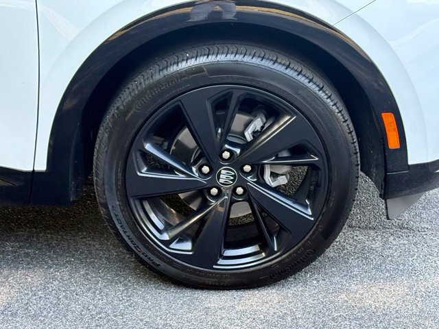 Used 2025 Buick Envision Sport Touring AWD/4WD image 29