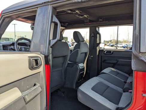 Used 2022 Ford Bronco 4-Door AWD/4WD image 36