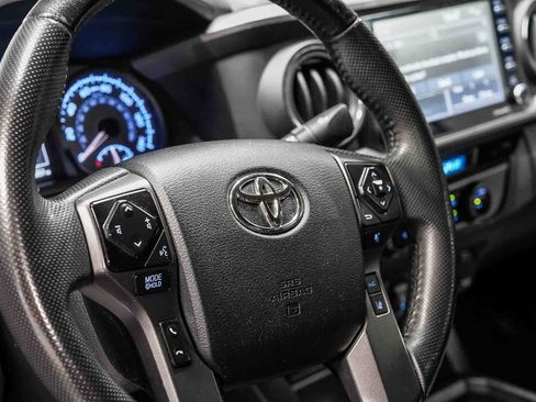 Certified 2023 Toyota Tacoma TRD Sport w/ Black Out Package (TMS) AWD/4WD image 18