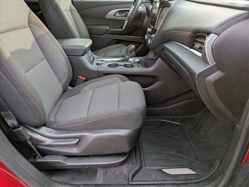 Used 2019 Chevrolet Traverse LT image 21