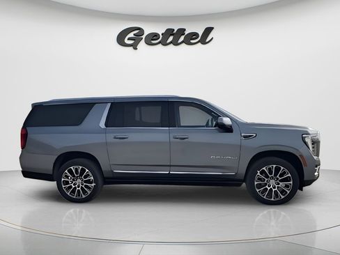 New 2026 GMC Yukon XL Denali w/ Sun & Power Step Package image 9