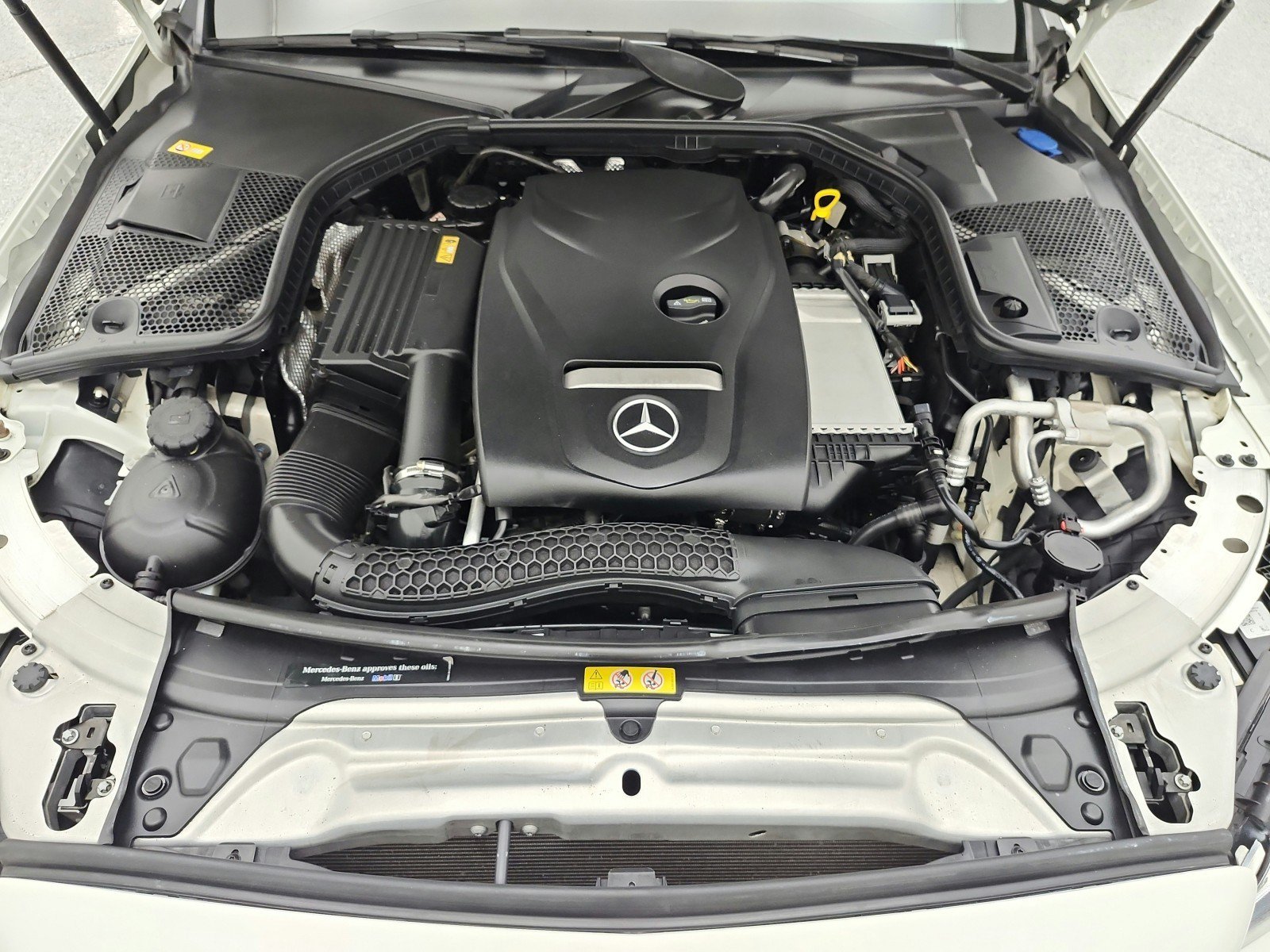 Used 2016 Mercedes-Benz C 300 Sedan image 17