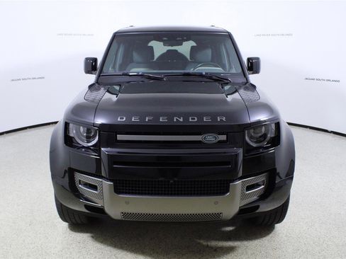 Used 2021 Land Rover Defender 110 X-Dynamic HSE AWD/4WD image 2