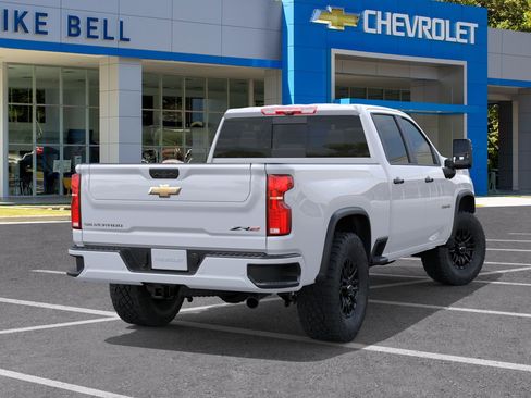 New 2026 Chevrolet Silverado 2500 ZR2 AWD/4WD image 5