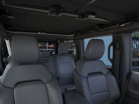 Used 2025 Ford Bronco Big Bend image 12