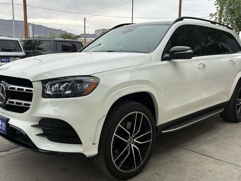 Used 2022 Mercedes-Benz GLS 450 4MATIC image 16
