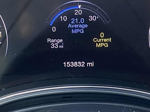 Used 2018 Jeep Grand Cherokee Laredo RWD image 15