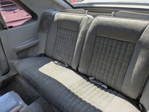 Used 1989 Ford Mustang GT image 16