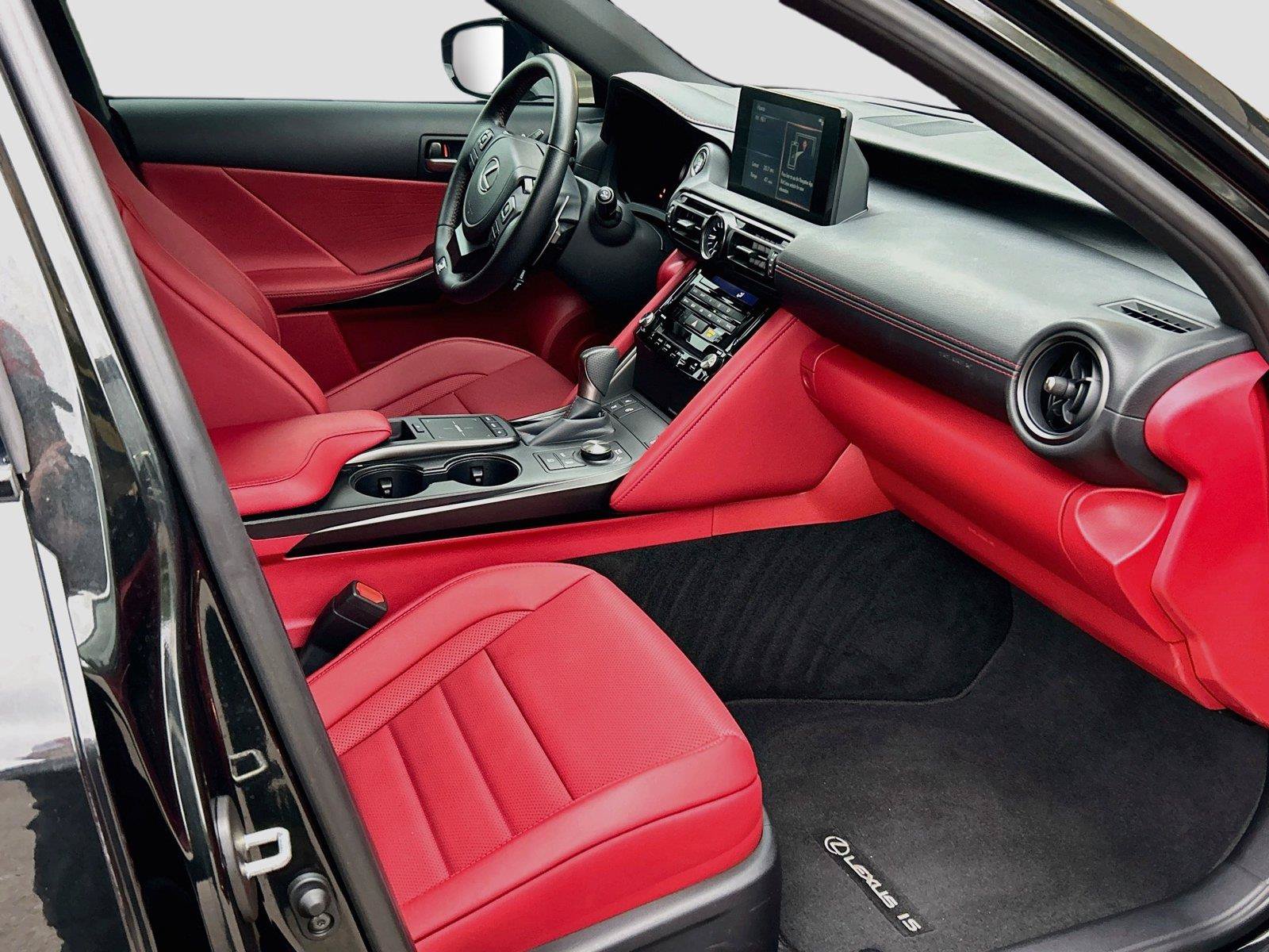 Used 2025 Lexus IS 350 F Sport w/ Accessory Package RWD image 15