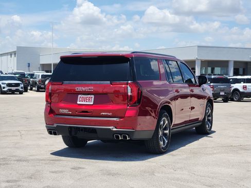 Used 2025 GMC Yukon XL AT4 Ultimate w/ LPO, Floor Liner Package AWD/4WD image 7