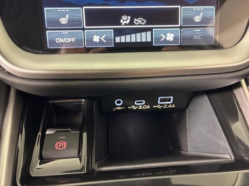 Certified 2025 Subaru Legacy Premium AWD/4WD image 22