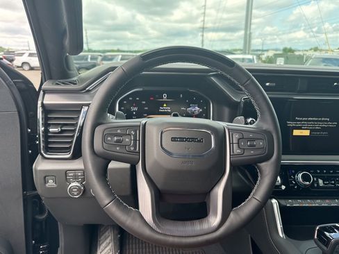 New 2026 GMC Sierra 1500 Denali Ultimate AWD/4WD image 17