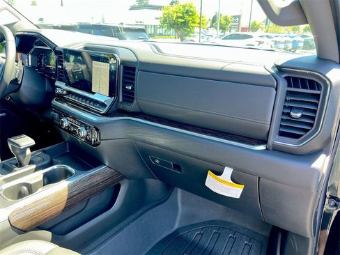 New 2026 GMC Sierra 1500 Elevation w/ Elevation Premium Package image 22