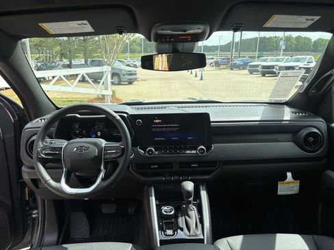 New 2026 Chevrolet Colorado Trail Boss AWD/4WD image 48