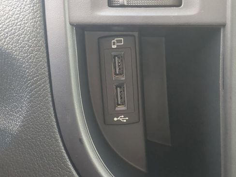 Certified 2023 Mercedes-Benz Metris Passenger image 9