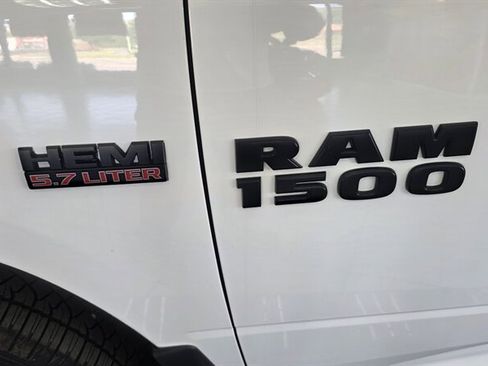 Used 2018 RAM 1500 Sport w/ Convenience Group AWD/4WD image 33