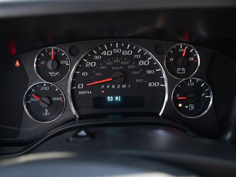 New 2025 GMC Savana 2500 w/ Driver Convenience Package image 17