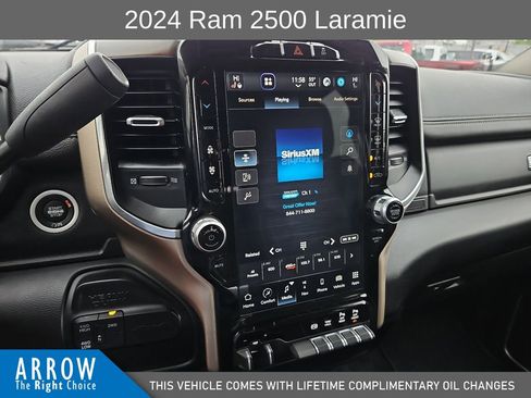 Used 2024 RAM 2500 Laramie AWD/4WD image 25