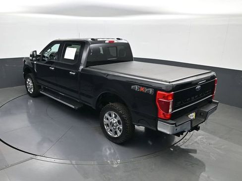 Used 2020 Ford F250 Lariat w/ Chrome Package image 19