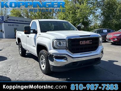 Used 2018 GMC Sierra 1500 4x4 Regular Cab w/ Sierra Convenience Package