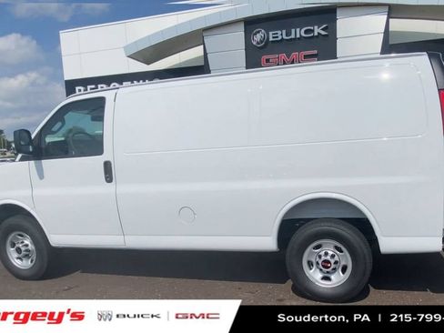 New 2025 GMC Savana 3500 w/ Driver Convenience Package RWD image 7